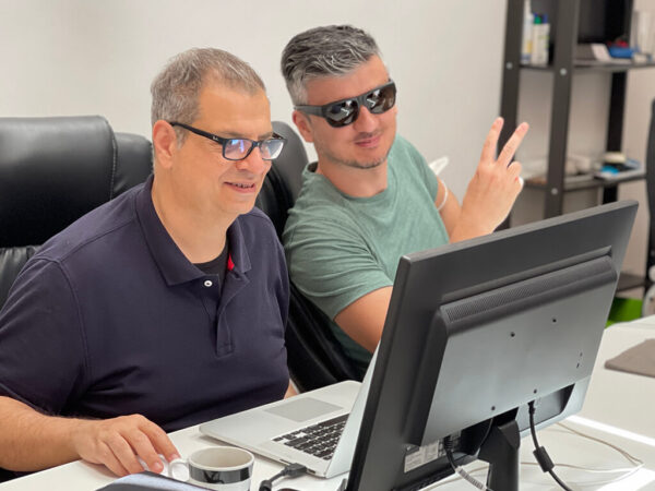 Favoriteers working in groups on FavCreate projects in the Bucharest office